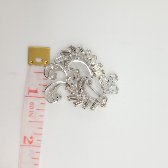 Silver Brooch with Rhinestones - Picture 10 of 10